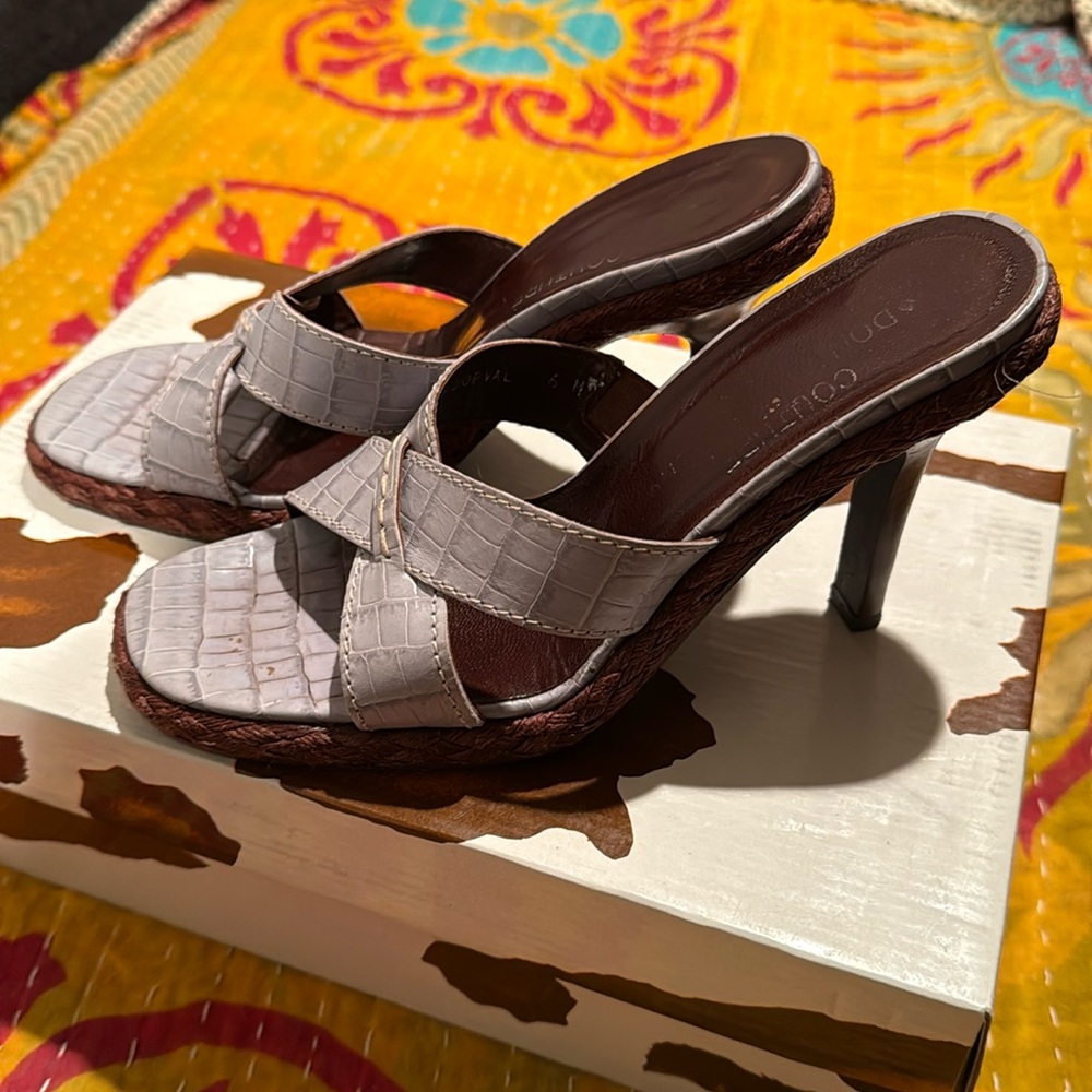 Donald J Pliner heels